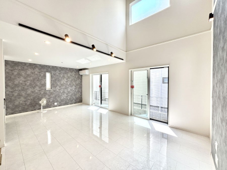 rO@邢zA͋̕Cɖ郊rOE_CjOB 