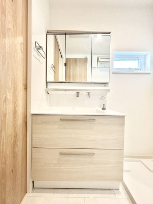 ʑEʏ@傫₷OʋŐʑ́AgȂ݃`FbN┧̂ɂ߂łB 