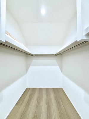 ���̑��@�t�@�~���[�N���[�[�b�g�B�X�[�c�P�[�X��G�ߏ����Ȃǂ��܂Ƃ߂Ď��[�ł��܂�