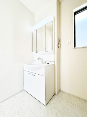 ���ʑ�E���ʏ��@���[�͂Ƌ@�\���ɗD�ꂽ���ʉ��ϑ�