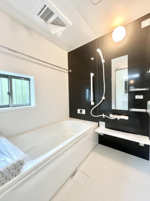 �����@����̔�����₷��؂ȃo�X�^�C���B�������Ƃ����C���y����Ŕ����Ƃ肽���ł��ˁI  