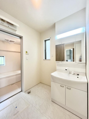 ���̑��@���������Ă���̂Ŏ��C�̑����ꏊ�ł����C���\���s���܂��B�����̐g�x�x���C�����ǂ��I