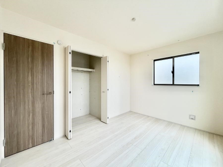 �q�������@�q�������ɂ��������߂Ȏ��[�X�y�[�X�����Ղ�̋���