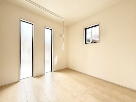 �q�������@�Q�ʍ̌��Ŗ��邳�����ʂ��ǍD�I