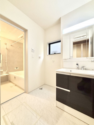 ���̑��@�������̂�����K��Ԃł��B�����̐g�x�x���C�����ǂ����g�������܂��B 