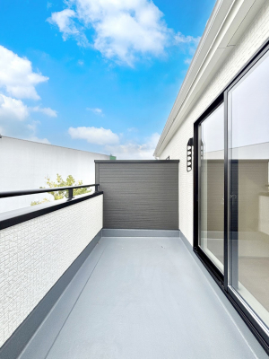 �o���R�j�[�@�������o���R�j�[�������R��������̂������܂��B