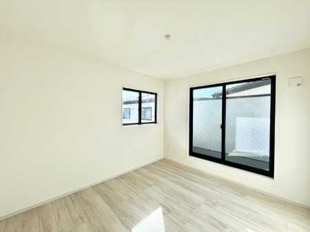 ���̑����ρ@���邢�o���R�j�[�T�C�h�ɗm����ݒu�B�ڊo�߂̗ǂ��Q���ɁB 