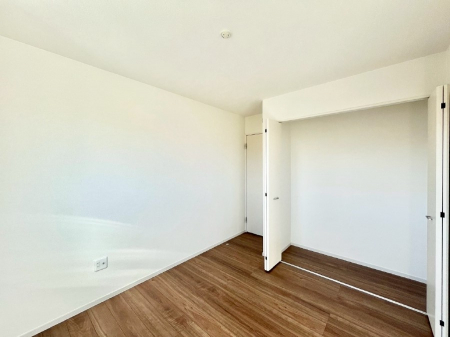 �q�������@�q�������ɂ��������߂Ȏ��[�X�y�[�X�����Ղ�̋���