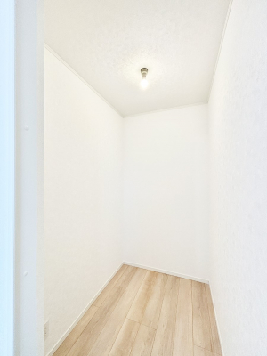 ̑@EH[NCN[[bg̊pŐԃXbL