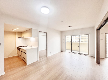 ���̑����ρ@�Ƒ������R�ƏW�܂�e���̃X�y�[�X�ɂȂ肻��