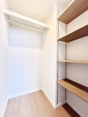 ���̑��@�E�H�[�N�C���N���[�[�b�g�̊��p�Ő�����ԃX�b�L��