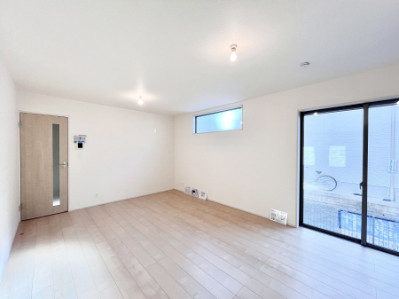 ���̑����ρ@�Ƒ������R�ƏW�܂�e���̃X�y�[�X�ɂȂ肻���@