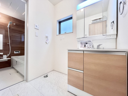 ���̑��@�g�x�x���X���[�Y�ɂ����Ȃ���E�ߏ�        �@