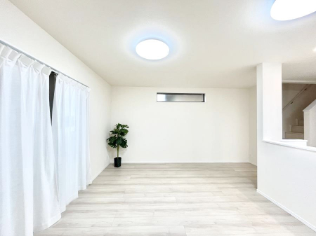 ���̑����ρ@�傫�ȑ����炽���Ղ�̗z���ƕ����������郊�r���O  