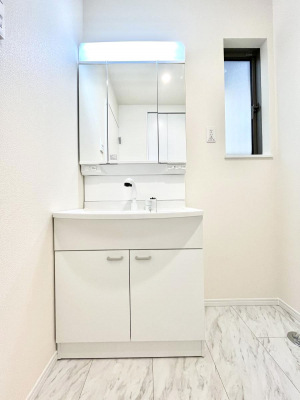 ���ʑ�E���ʏ��@�傫�����₷���O�ʋ��Ő�����������ʑ�́A�g�����Ȃ݃`�F�b�N�┧�̂������ɂ������߂ł��B 