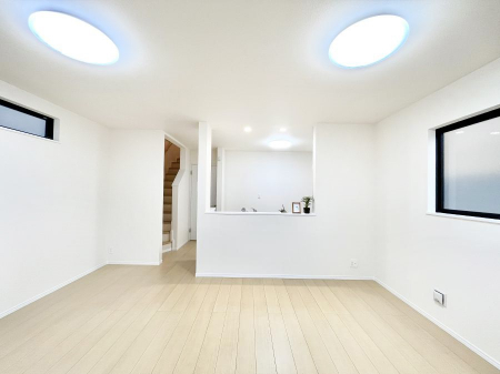 ���r���O�@�Ƒ��c���̎��Ԃ����������Ȃ��났�̃��r���O�_�C�j���O�B