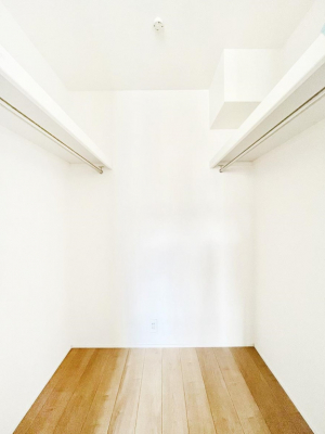 ���̑��@�ߗނ��n���K�[�Ɋ|�����܂܎��[�ł���WIC�B�ߗނ̐������ڂ����₷���ĕ֗��ł��I