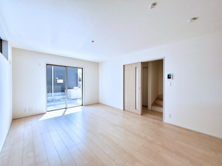 ���̑����ρ@�Ƒ������R�ƏW�܂�e���̃X�y�[�X�ɂȂ肻��