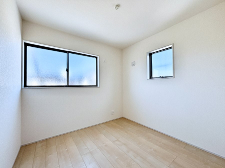 ���̑����ρ@2�ʍ̌����m�ۂ������邢��ԁB�Ƒ��݂�Ȃ����K�ȕ�炵����������݌v�ł��B