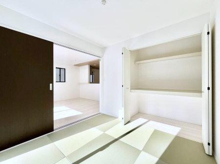 ̑ρ@rOƗׂ荇ĂaBقƈꑧła̋ԂYꂸɁB 