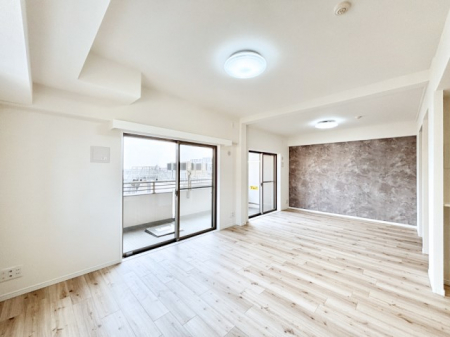 ̑ρ@傫ȑ炽Ղ̗zƕ郊rO  