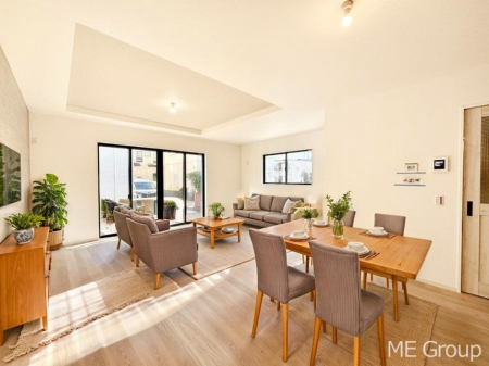 ���r���O�@���Ƒ��̓��₩�Șb�����ŕ�܂�閾�邢���r���O  ���Ƌ��CG�ł�