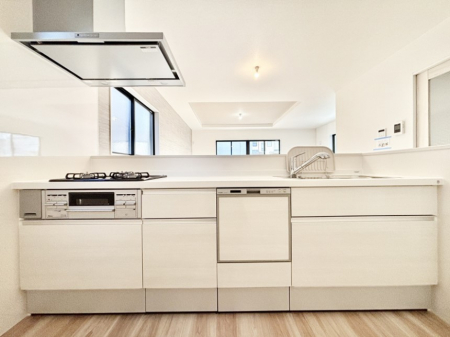 �L�b�`���@�������������I�ɁA�y�����I�V�X�e���L�b�`��  