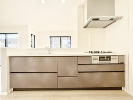 �L�b�`���@�������������I�ɁA�y�����I�V�X�e���L�b�`��  