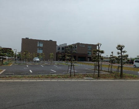 ���ӊ��@�a�@ 1100m ��Ö@�l�Вc������ ���˖q�̌��a�@