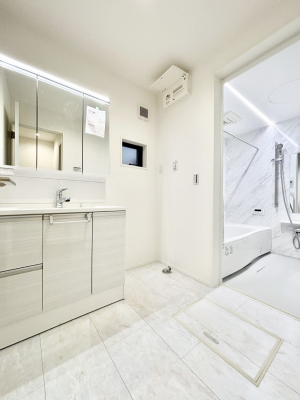 ���̑��@�g�x�x���X���[�Y�ɂ����Ȃ���E�ߏ�      