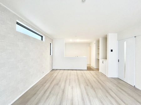 ���̑����ρ@�A�N�Z���g�N���X���������ȃ_�C�j���O�B�Ƒ��ł̂�т肭�낰��L�X�X�y�[�X�B