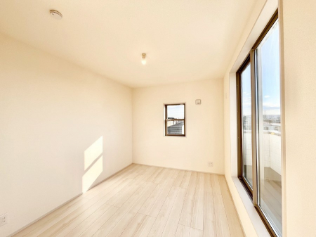 �Q���@���邢�o���R�j�[�T�C�h�ɗm����ݒu�B�ڊo�߂̗ǂ��Q���ɁB �@