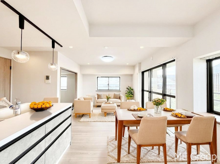 rO@͋Ĉkcj͉Ƒ݂Ȃ̉Kԁ@ƋCGł@