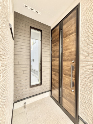 ���ց@�Z�܂��̊�����o����A���փh�A�B 