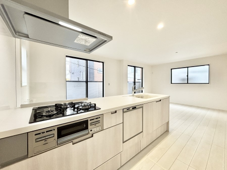 �L�b�`���@���r���O�����n����l�C�̃J�E���^�[�L�b�`���B �Ƒ��������Ȃ���Ǝ������邱�Ƃ��ł��܂��B