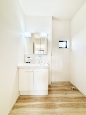 ʑEʏ@[͂Ƌ@\ɗDꂽʉϑ