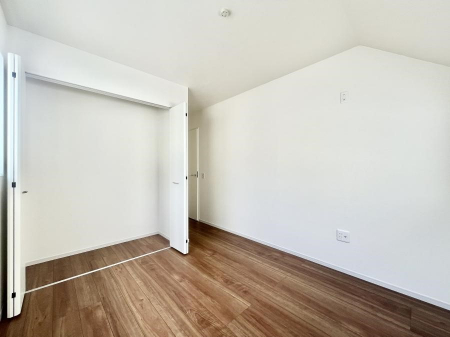 �q�������@�q�������ɂ��������߂Ȏ��[�X�y�[�X�����Ղ�̋���