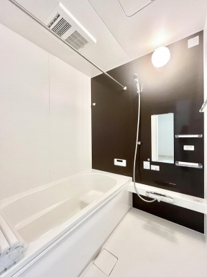 �����@����̔�����₷��؂ȃo�X�^�C���B�������Ƃ����C���y����Ŕ����Ƃ肽���ł��ˁI  