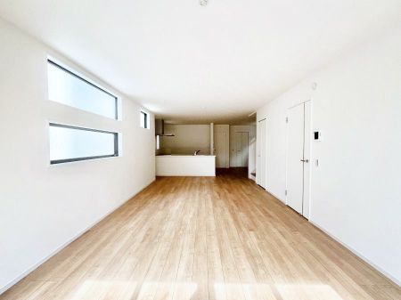 ���r���O�@24.1���̂k�c�j�͉Ƒ��݂�Ȃ̉��K��ԁI�Ƒ��̂Ȃ������������厖�ȃX�y�[�X�ł��B 