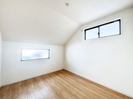 �Q���@���z�V����̗p���ĊJ�������v���X�B�Q�ʍ̌��Ŗ��邭���ʂ����ǍD�ł��B