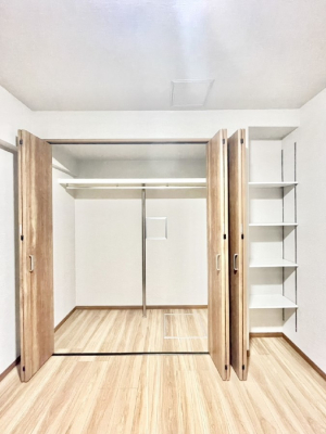 ���[�@�m���N���[�[�b�g�B���s��������̂Ō���̈ߗނ�����������[�ł��܂��B