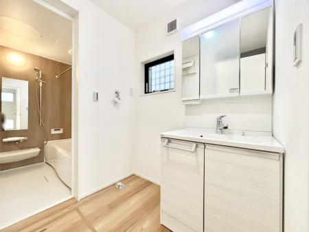 ̑@̂KԂłB̐gxxCǂg܂I