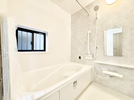 �����@����̔�������Ă���閾�邢�������̂���o�X���[��