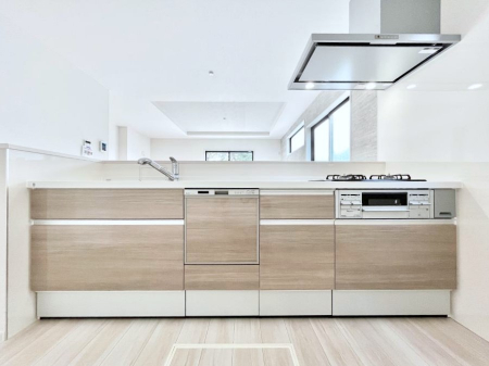 �L�b�`���@�������������I�ɁA�y�����I�V�X�e���L�b�`��  