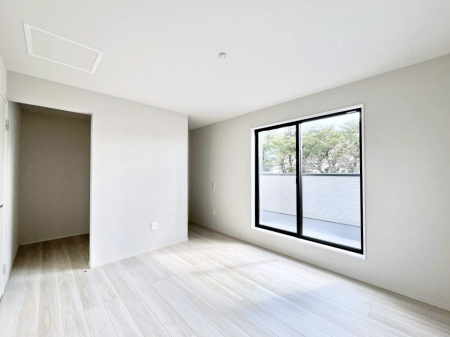 ���̑����ρ@�o���R�j�[���J�������v���X���Ă����m��  