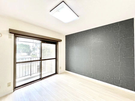 ���̑����ρ@�o���R�j�[���J�������v���X���Ă����m��  