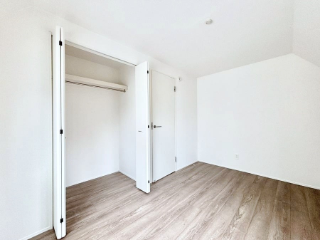 �q�������@�q�������ɂ��������߂Ȏ��[�X�y�[�X�����Ղ�̋���