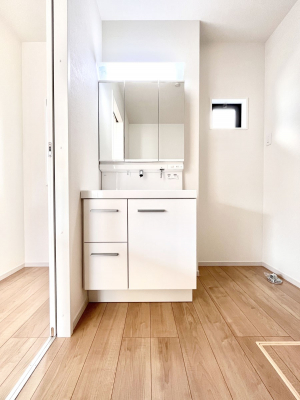 ���ʑ�E���ʏ��@�傫�����₷���O�ʋ��Ő�����������ʑ�́A�g�����Ȃ݃`�F�b�N�┧�̂������ɂ������߂ł��B 