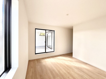 ���̑����ρ@���邢�o���R�j�[�T�C�h�ɗm����ݒu�B�ڊo�߂̗ǂ��Q���ɁB 