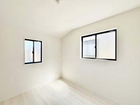 ���̑����ρ@2�ʍ̌����m�ۂ������邢��ԁB�Ƒ��݂�Ȃ����K�ȕ�炵����������݌v�ł��B 